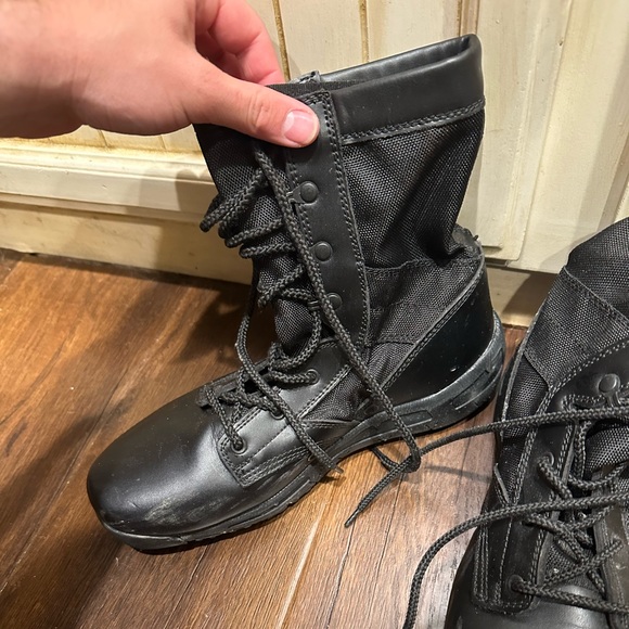 Rothco v-max lightweight tactical boot - Picture 3 of 5